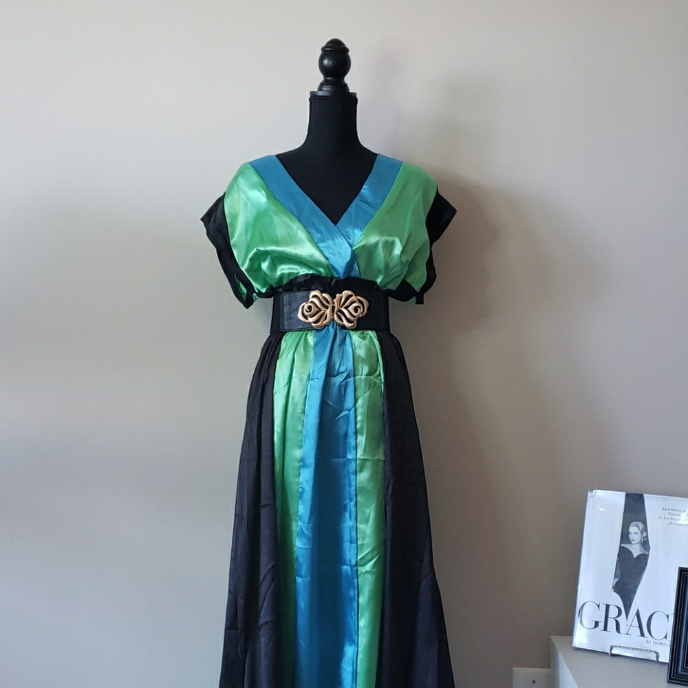 Elegant Blue Maxi Dress